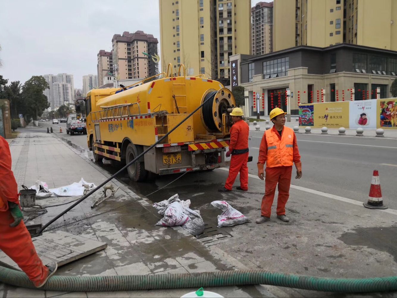 龙马潭排污管道清淤-管道清洗